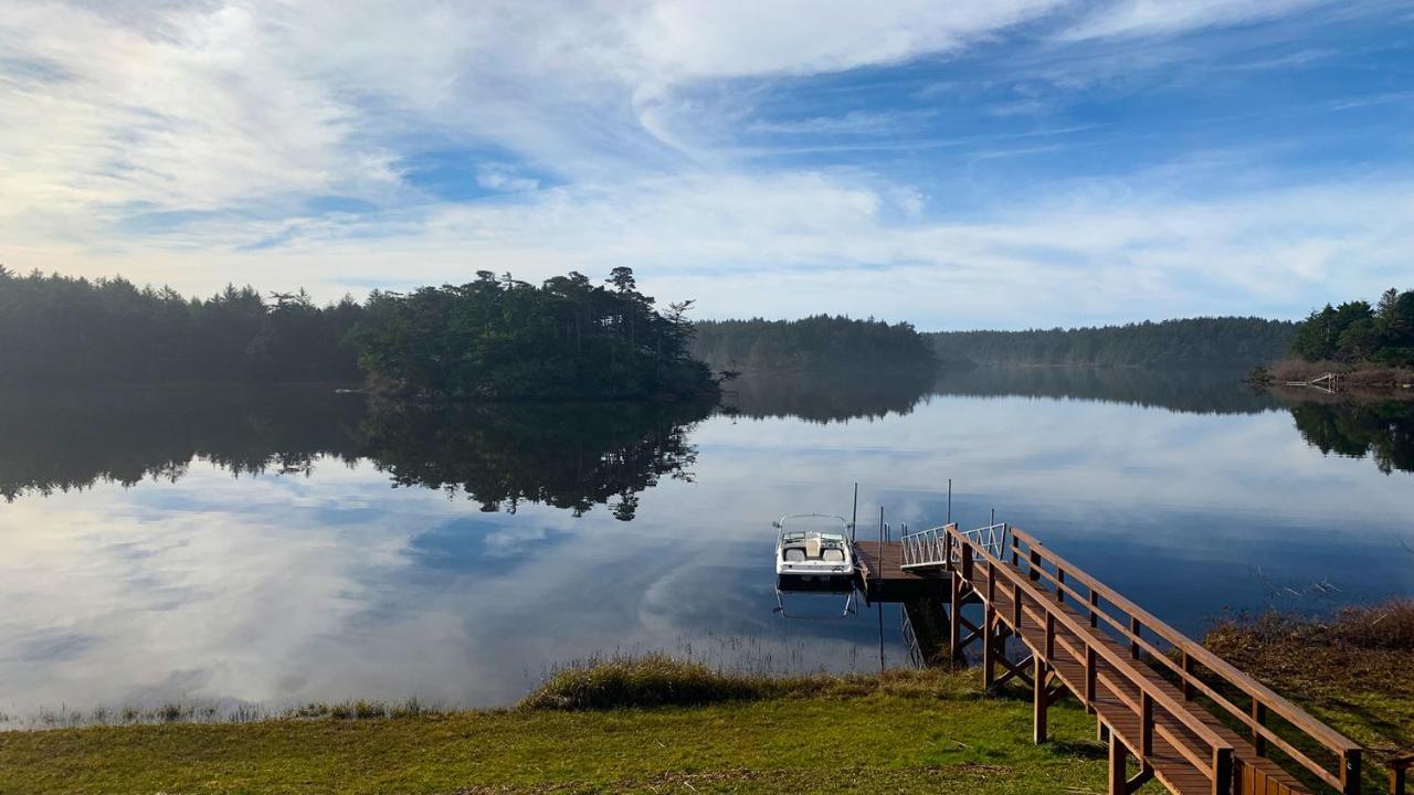 Apartment At Floras Lake Getaway Langlois 外观 照片